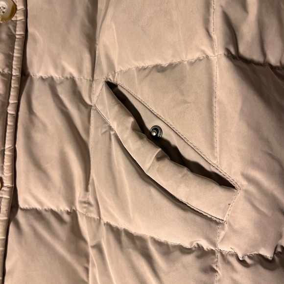 Gallery Women's Beige Puffer Jacket - Picture 3 of 6